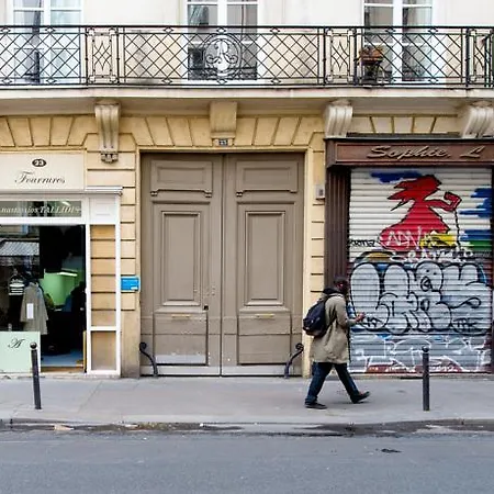 Apart Poissonniere *